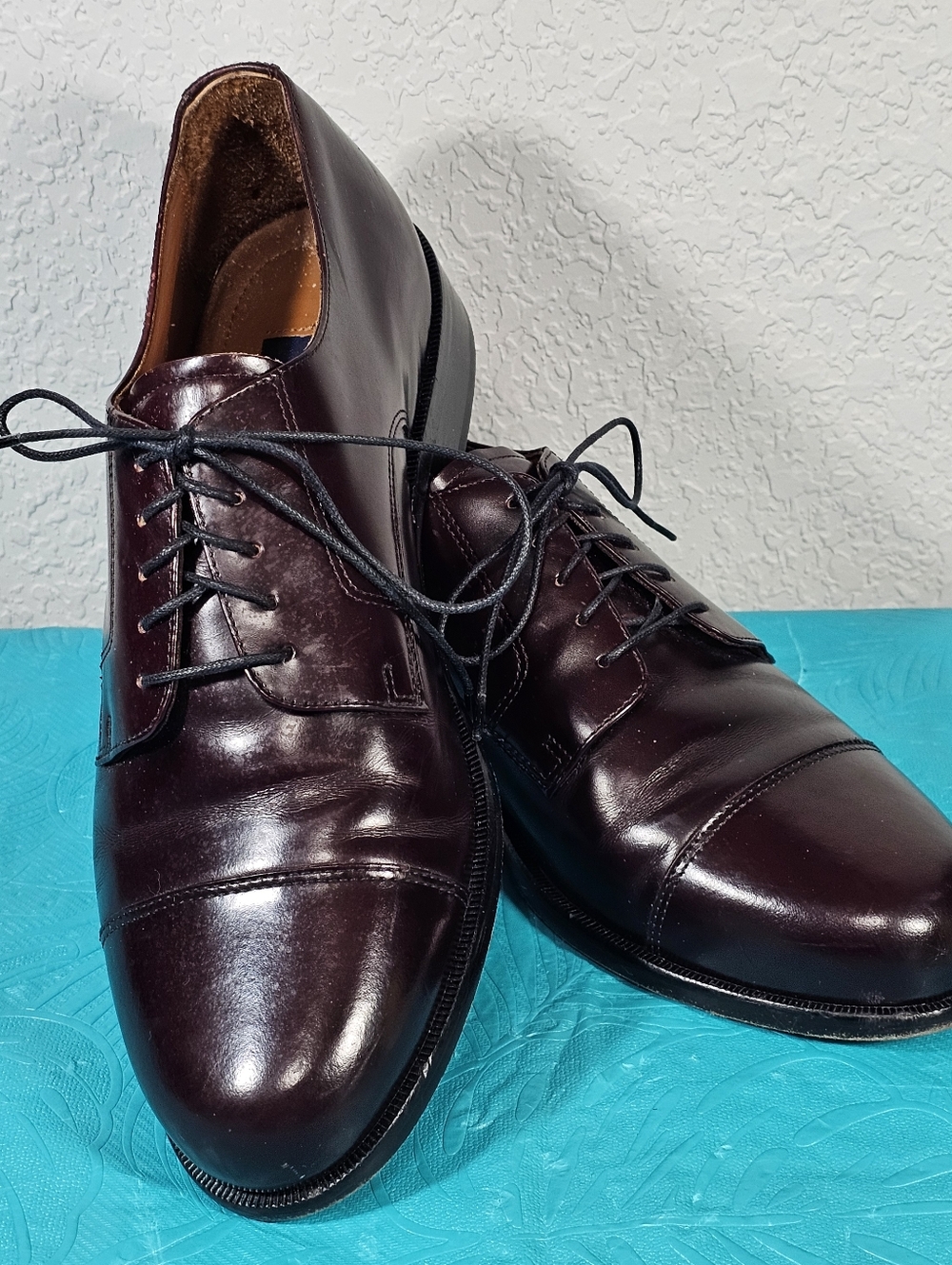 Bostonian Burgundy Leather Cap-toe Oxford Dress Shoe Size 7.5